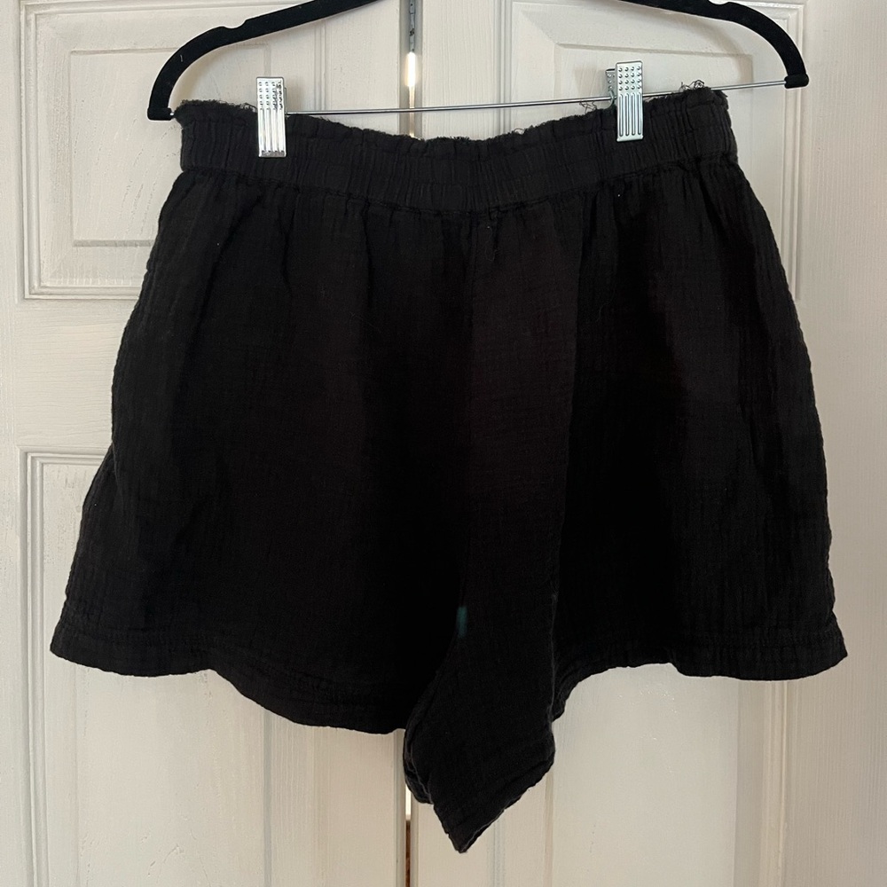 Aerie High Waist Black Shorts - Picture 3 of 4
